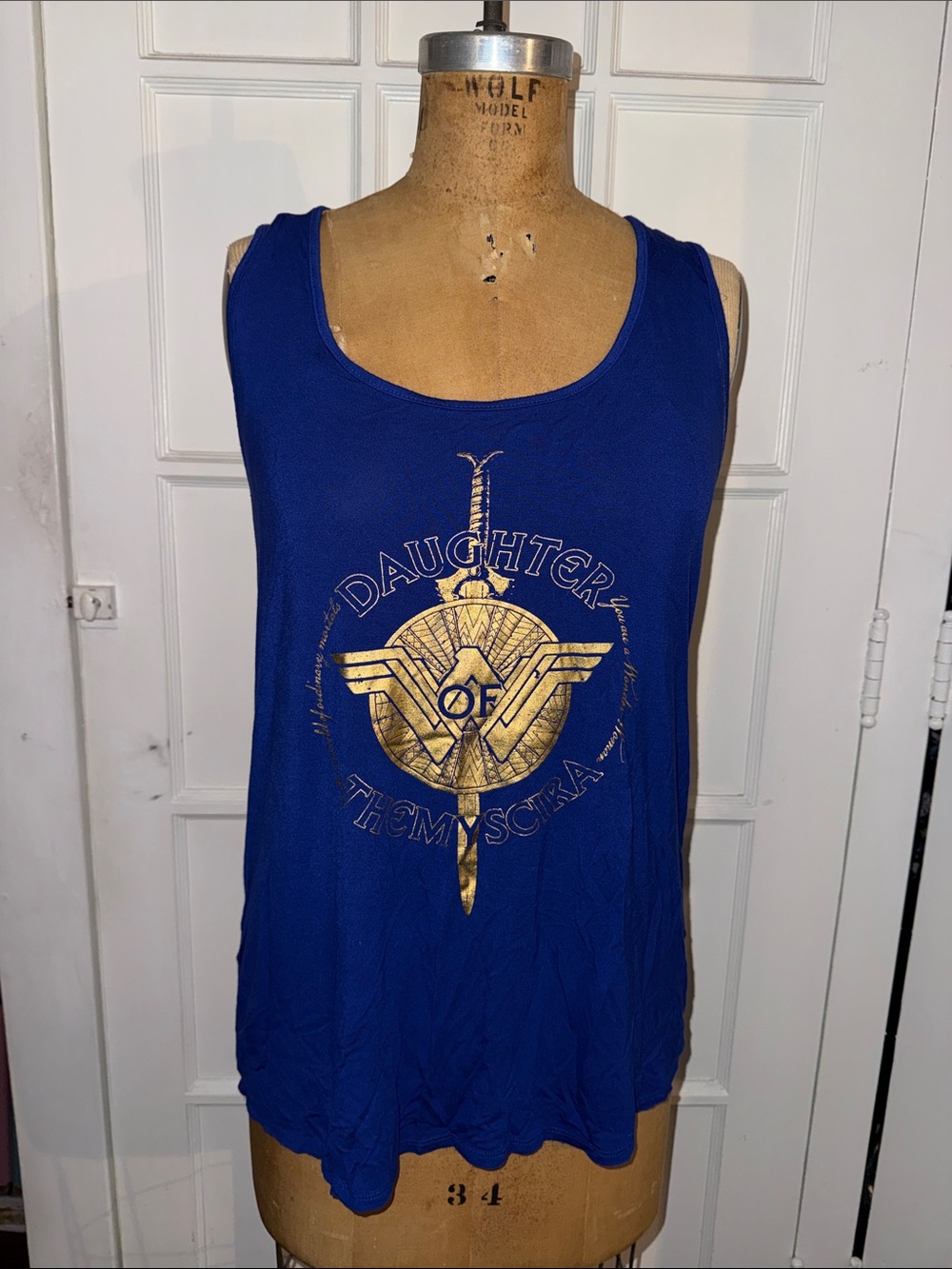 Her Universe Wonder Woman Royal Blue and Gold Sleeveless Graphic Tank 2X